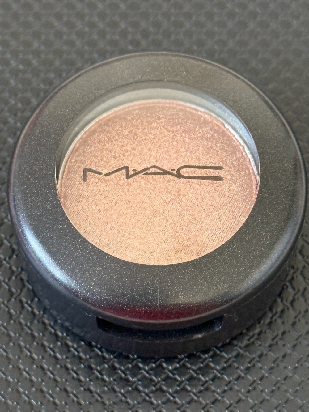NEW - MAC Cosmetics Honey Lust Lustre Eye Shadow